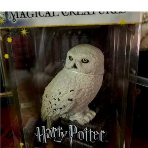 Harry Potter owl figurine